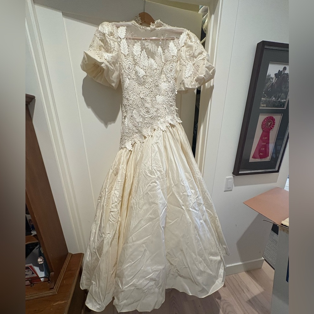 Vintage 1990 Bianchi  chapel length silk shatung gown